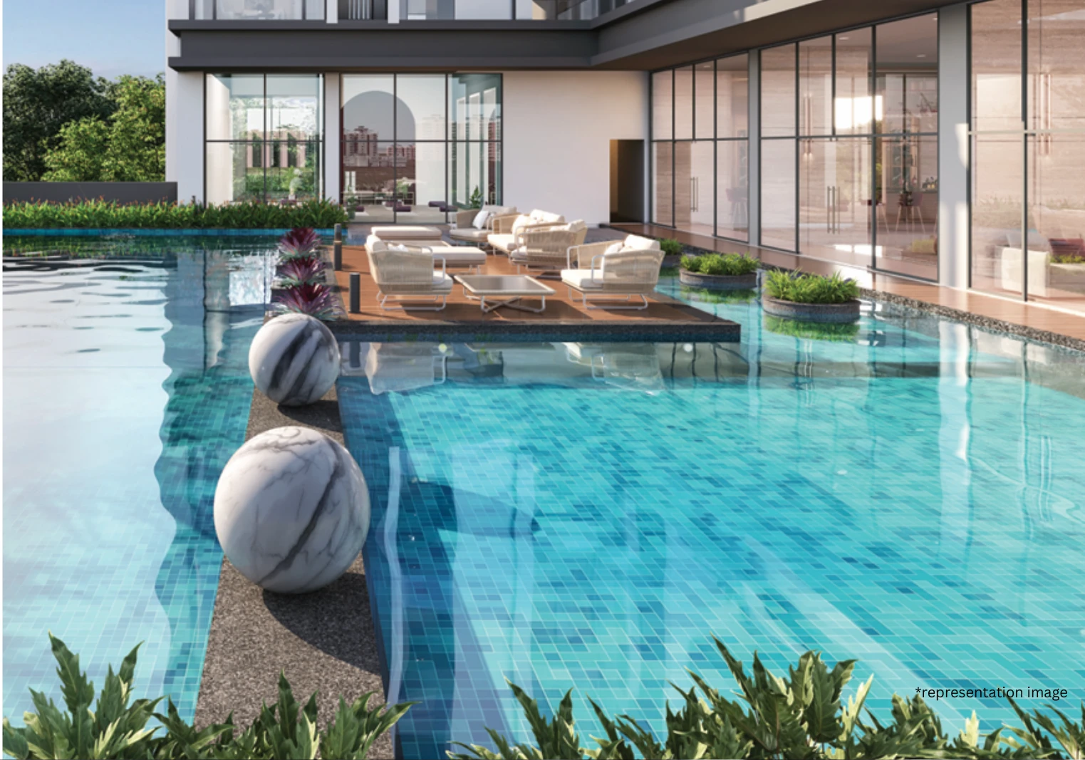 Swimming Pool & Floating Deck 